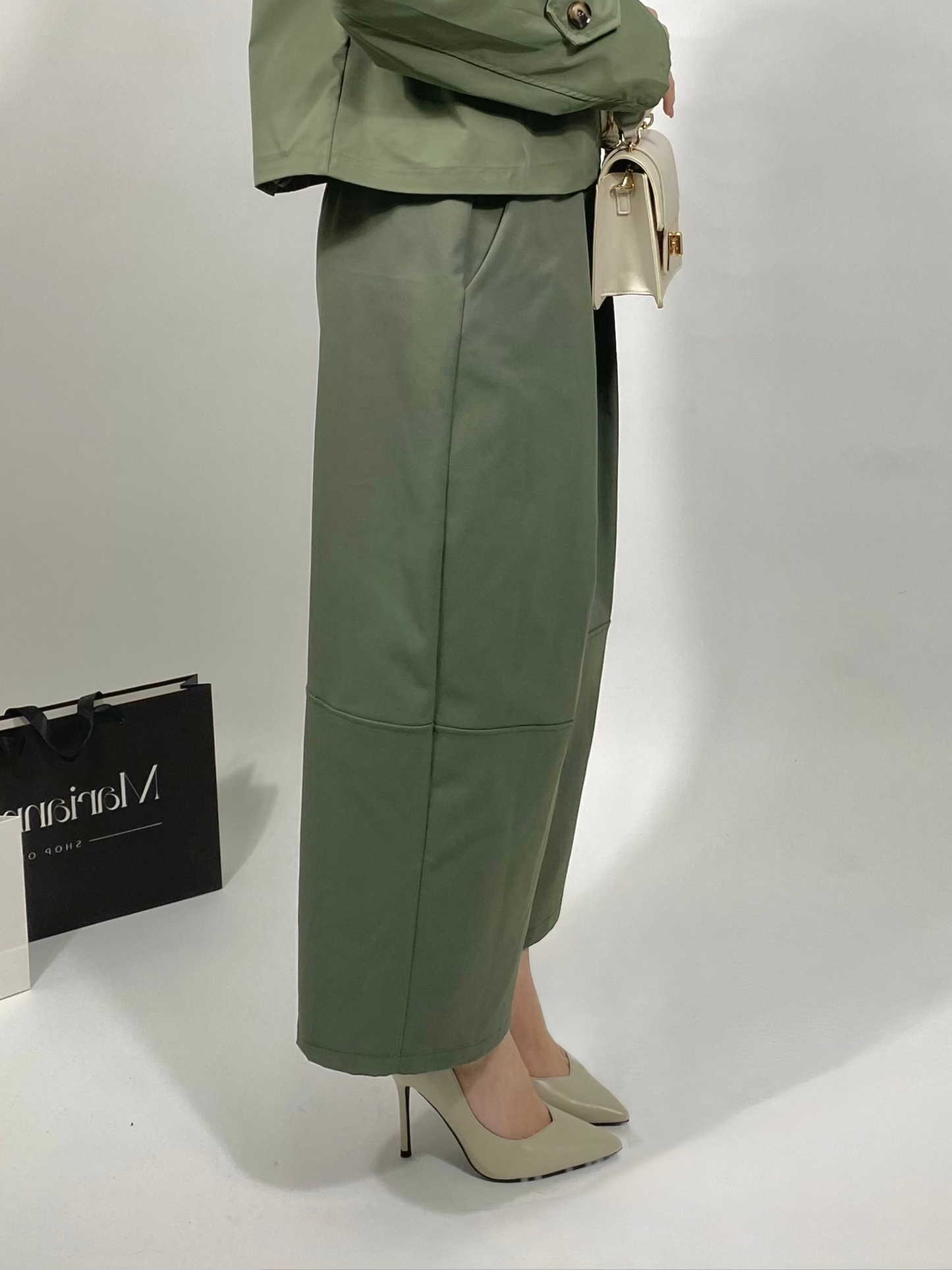 Pantalone Oliva con cintura