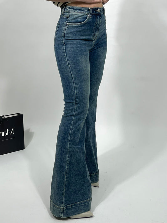 Jeans a zampa