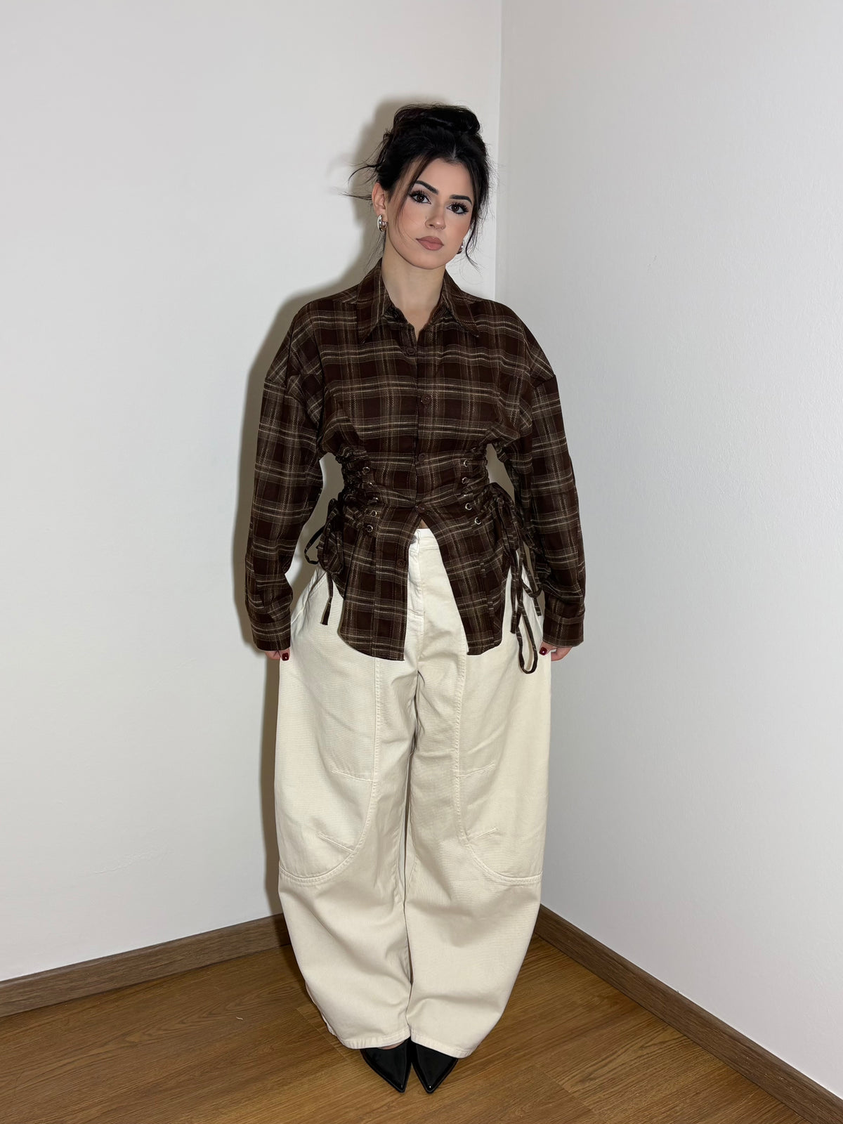 Camicia a quadri con stringhe