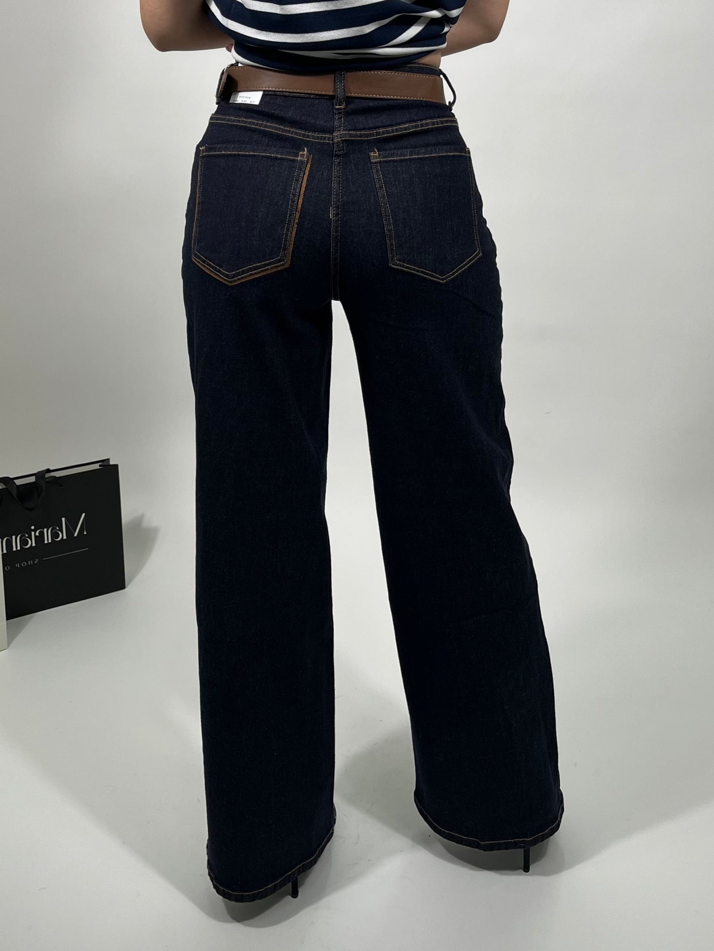 Jeans Wide Leg con cintura