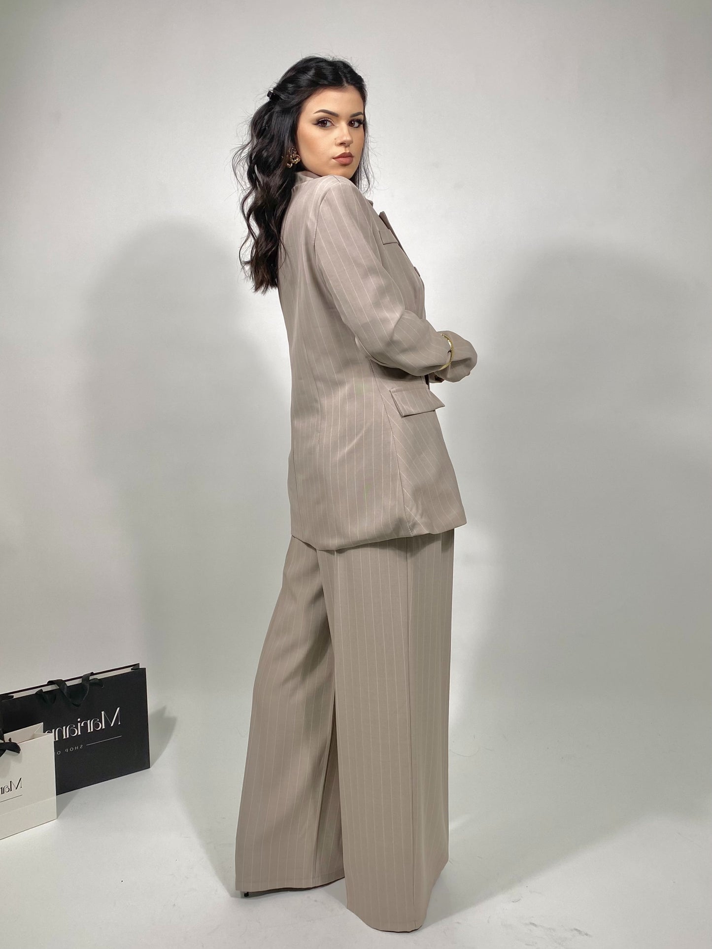 Tailleur Gessato- Tortora